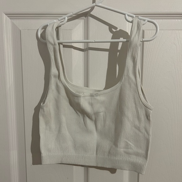 Zara white cropped tanktop - Picture 3 of 4